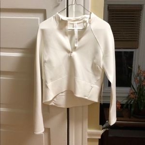 Lululemon cropped zip pull over